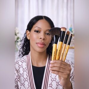 5pcs Makeup Brush Set +Loose Powder | Flawless Finish Beauty Kit | Soft  Brushes